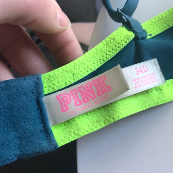 Victoria Secret Push-Up Bra - Picture 3 of 3